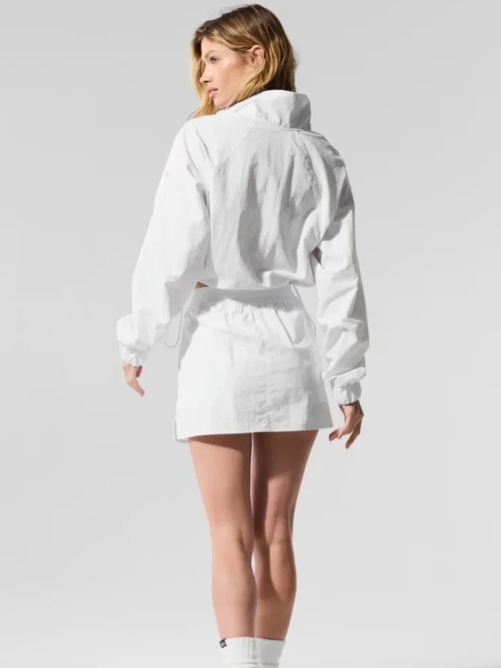 ALO Yoga Cropped 1/4 Zip Alumni Pullover